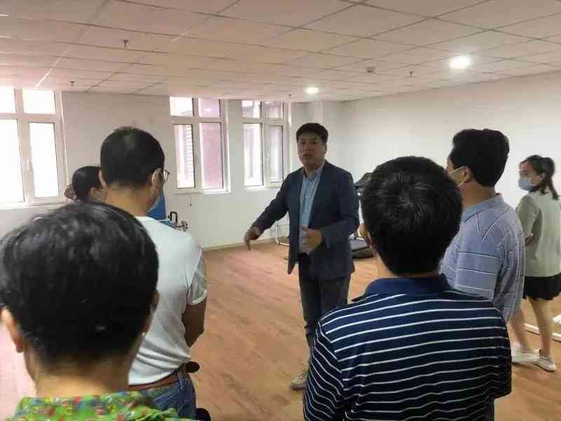 西青区政协辅导前来西青PG电子游戏智慧为老服务中心调研领导工